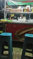 Hamburguesas Y Dogos La Gran Familia food