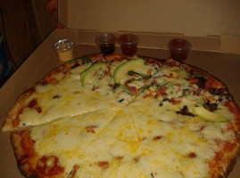 Pizzas Oly food