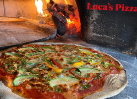 Luca's Pizza food