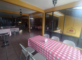 La Yoja inside