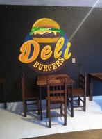 Deliburgers inside