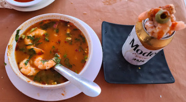 Mariscos El Pescadito food