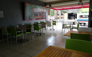 El Zarape inside