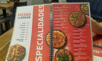 La Brújula Pizza menu