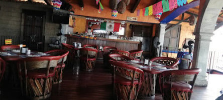 El Vaquero (boulevard Lic Miguel De La Madrid Hurtado, Manzanillo, Colima, Mexico) inside