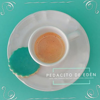 Pedacito De Edén food