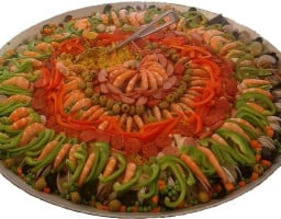 La Paella De Los Compis food