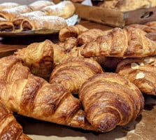 Italian Bakery Deli inside