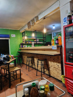 Pizzeria Tradicional food