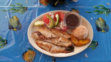 Marisqueria El Compich food