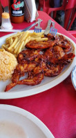 Los Pescaditos food