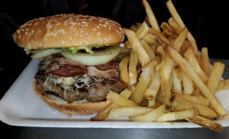 Geras Burger Culiacan food