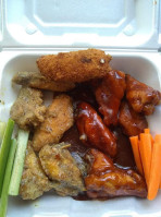 F Wings food