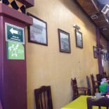 Salsa's El General Comida