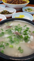 Min Sok Chon Coreano food