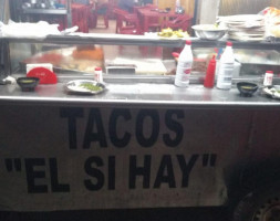 Taquería El Si Hay food