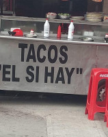 Taquería El Si Hay food