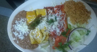 Los Huizaches Mexican Food food