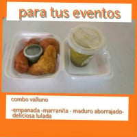 Las Delicias De Anyeli food