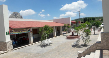 Mercado Gastronomico outside