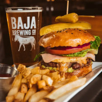 Baja Brewing San José food