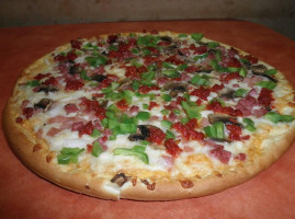 Dony's Pizza food