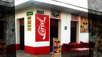 El Parian inside