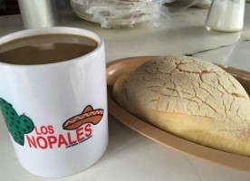 Los Nopales food