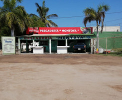 Mariscos Y Productos Mar De Cortés outside