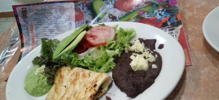 La Fonda Oaxaqueña De Guelache food