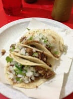 Taqueria Juani food