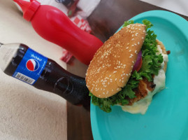 Lonche Y Hamburguesas Los Toys food