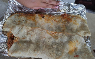 Las Quesadillas Gigantes food