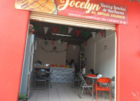 Tacos De Barbacoa Jocelyn inside