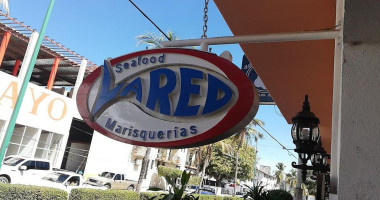 Seafood Lared Marisqueria outside