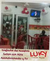 Luky Comidas Rapidas food