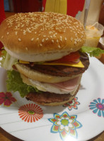 Hamburguesas El Cubano food