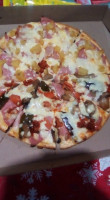 Pizzas El Don food