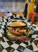 Los Senderos food