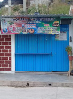 Taqueria Mmm Mas Tacos outside