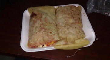 El Burrito Rojo food