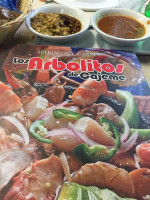 Los Arbolitos food