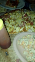 Adobes Pizza food