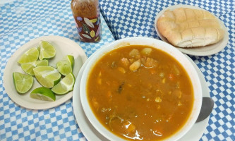 Ostioneria Alvarado Mariscos Don Cosme food