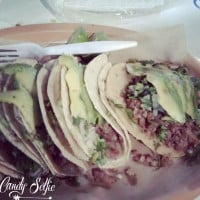 Tacos Cheque's food