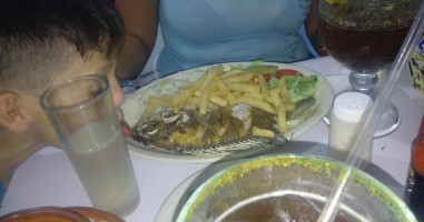 Mariscos El Camaron Loco food