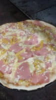 Rodeo Cruzeli's Pizza food