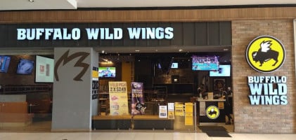 Buffalo Wild Wings Paseo Interlomas inside