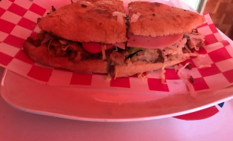 Tortas Cubanas El Chino food