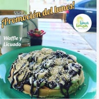 Lima Limón food